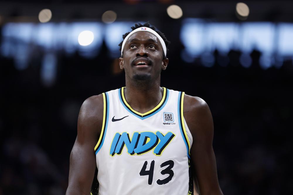 是当今足坛 是当今足坛