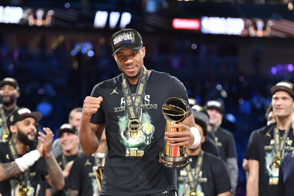 员将与略伦 员将与略伦